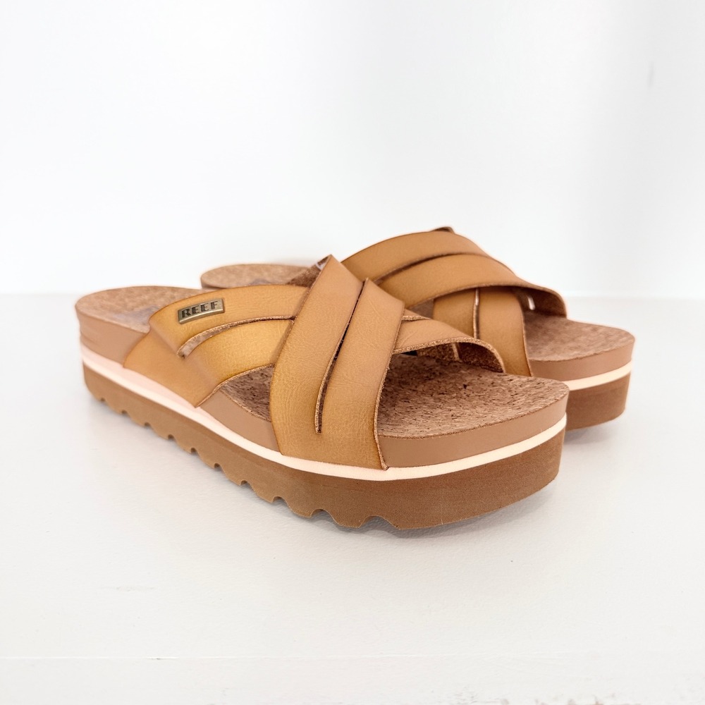 Reef Cushion Bloom Hi Sandals Sz 7 Tan Platform Slide Crisscross Boho Summer